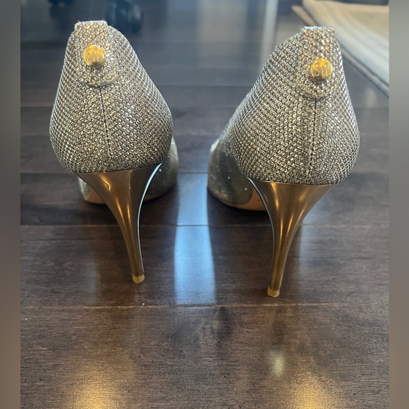 Stuart weitzman pumps - Picture 2 of 5